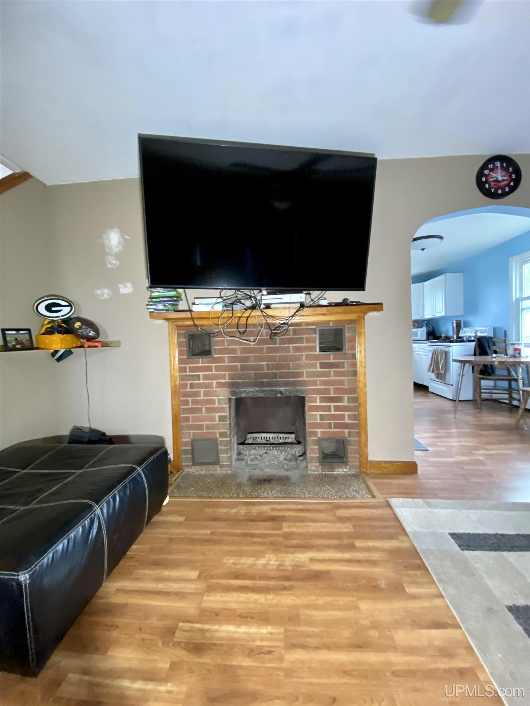 3948 D Road Bark River, MI 49807 - Photo 9 of 31