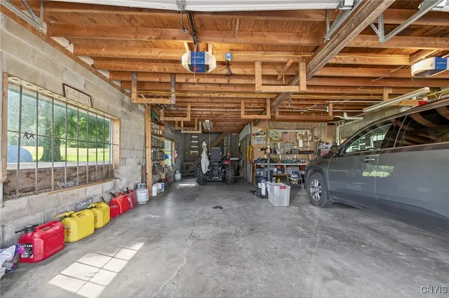 $375,000 | 7616 Brown Road, Wolcott, NY 14590