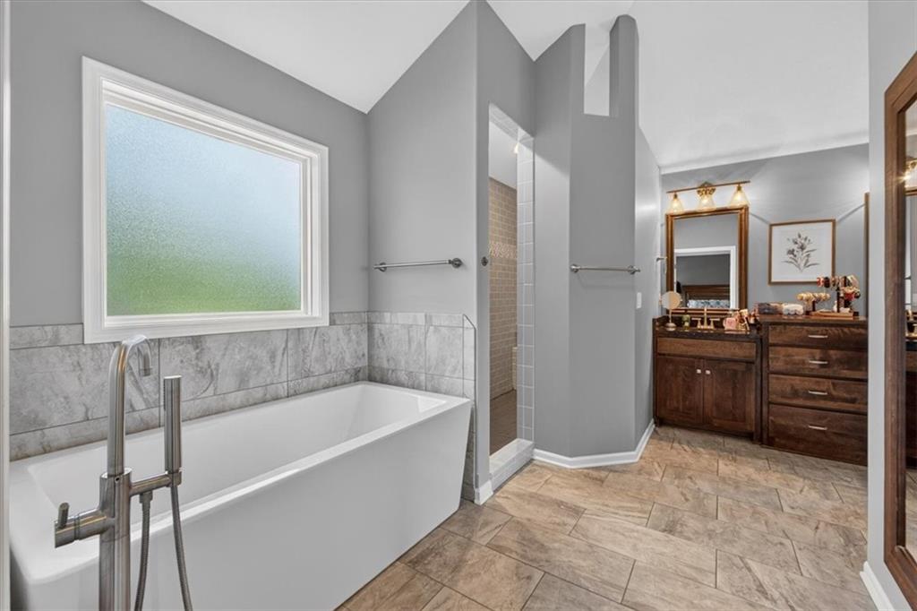 1357 Northeast Brandywine Road Lee's Summit, MO 64064 - Photo 35 of 72