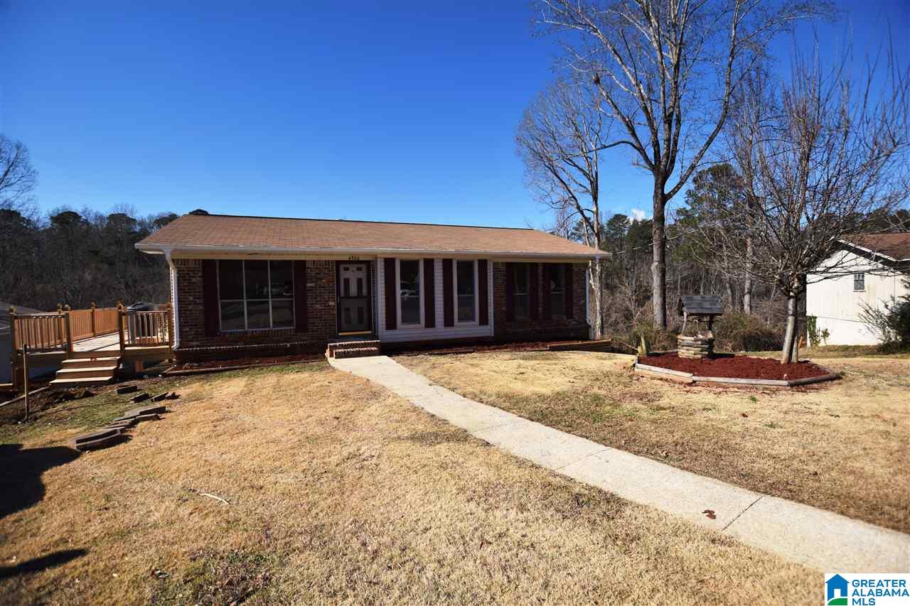 4960 Valleyview Way Adamsville, AL 35005 - Photo 2 of 36