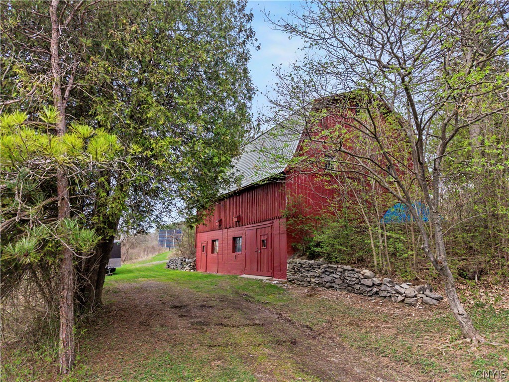 8867 Cazenovia Road Pompey, NY 13035 - Photo 43 of 50