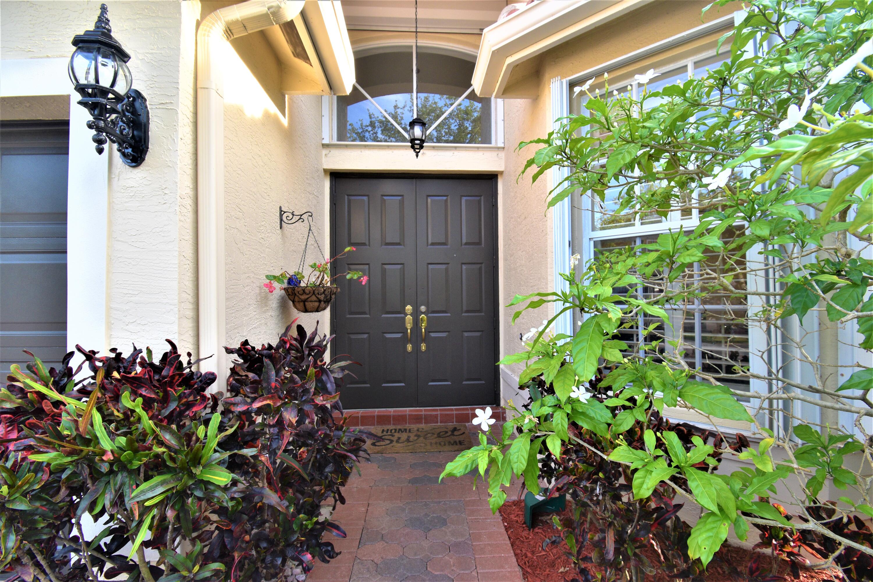 19233 Skyridge Circle Boca Raton, FL 33498 - Photo 11 of 92 5