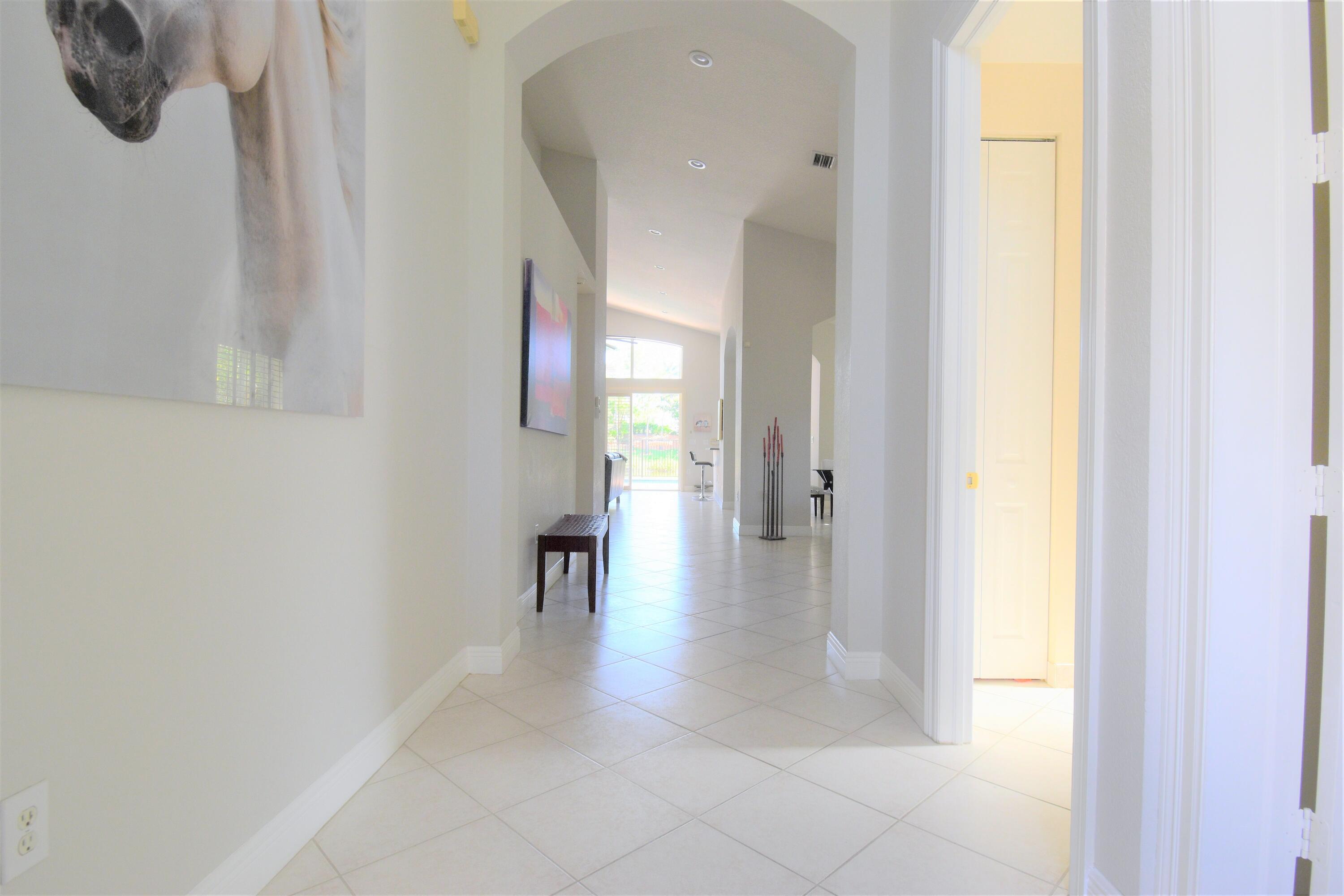 19233 Skyridge Circle Boca Raton, FL 33498 - Photo 12 of 92 6 (2)