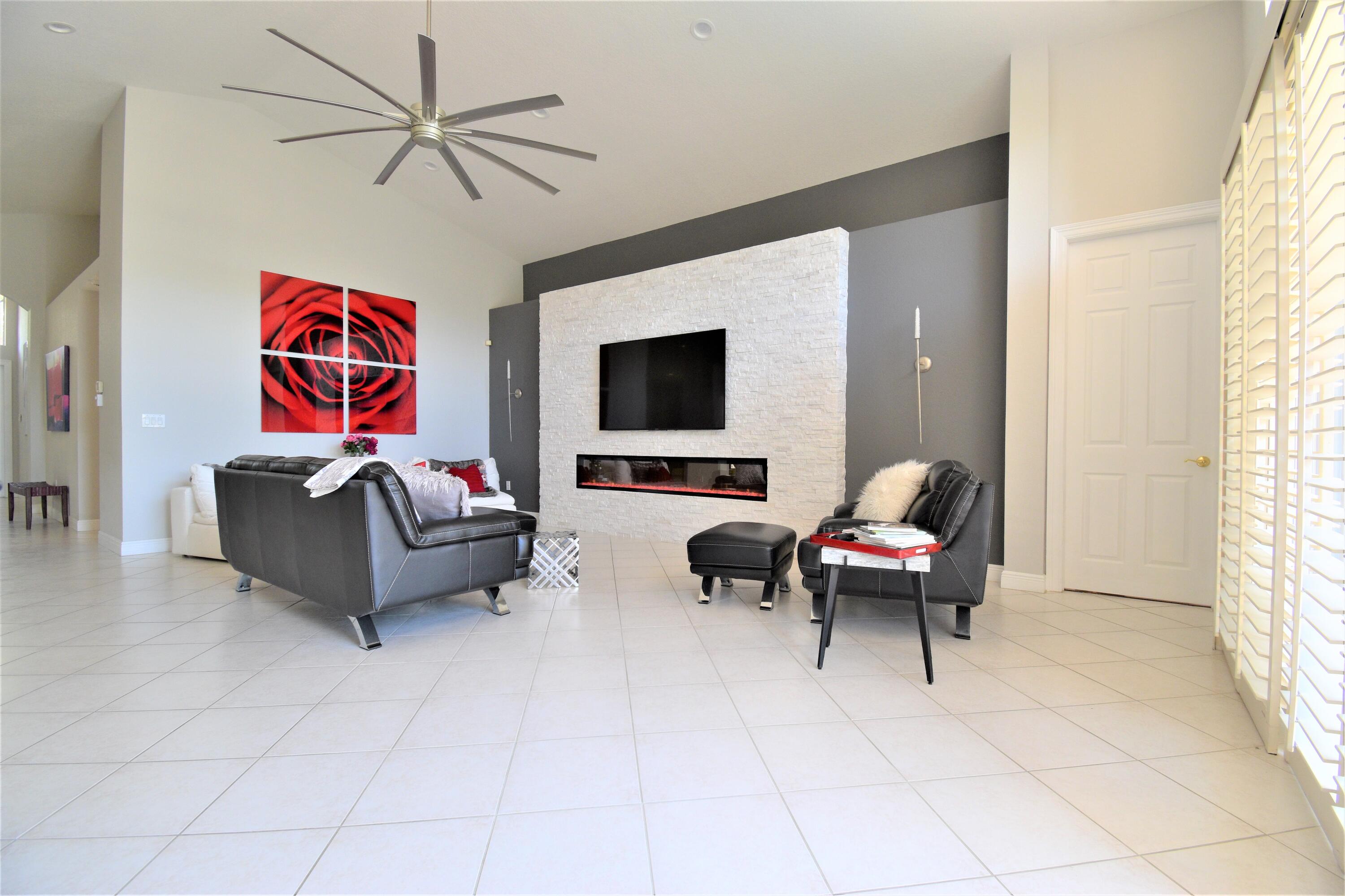 19233 Skyridge Circle Boca Raton, FL 33498 - Photo 15 of 92 29