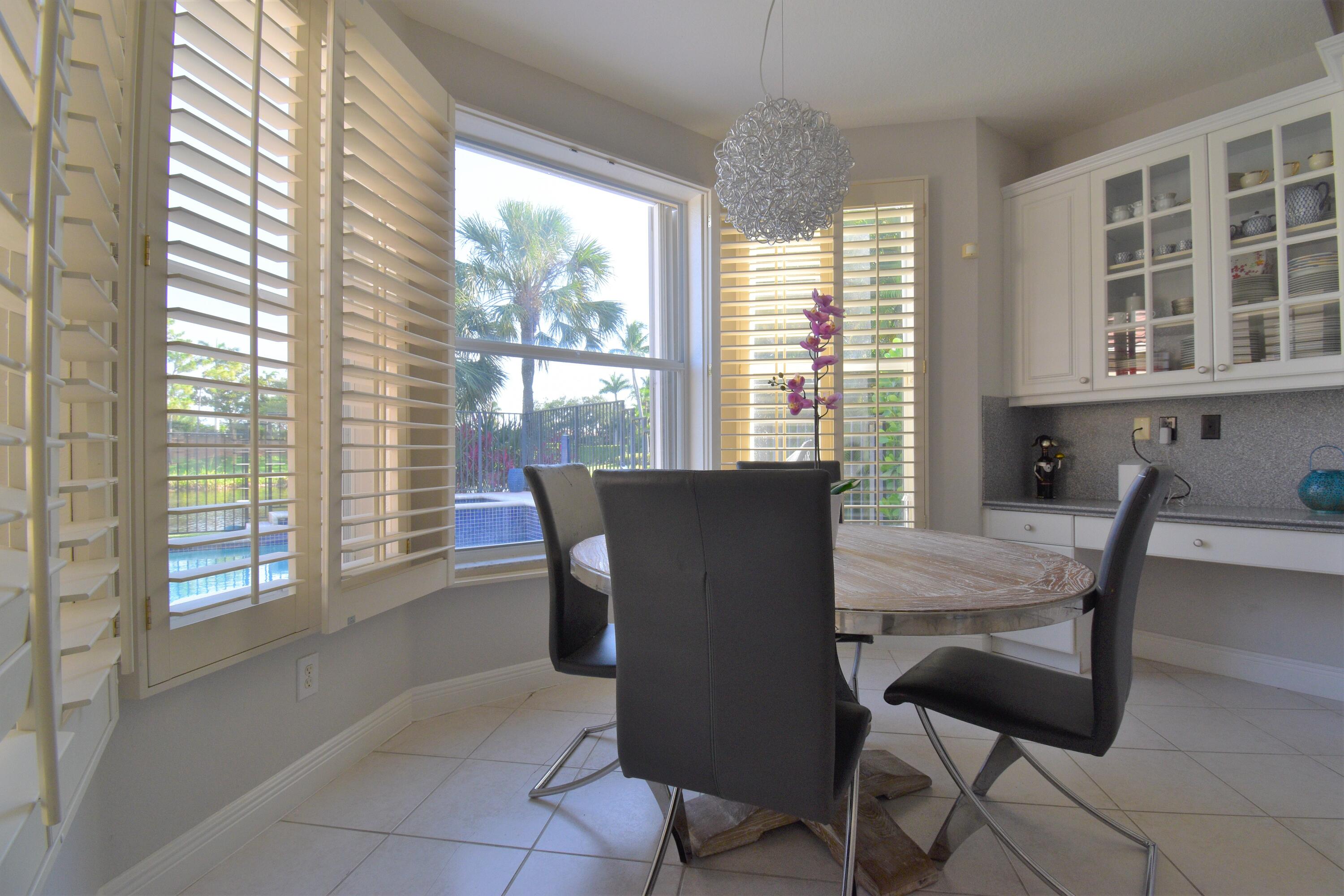 19233 Skyridge Circle Boca Raton, FL 33498 - Photo 31 of 92 28
