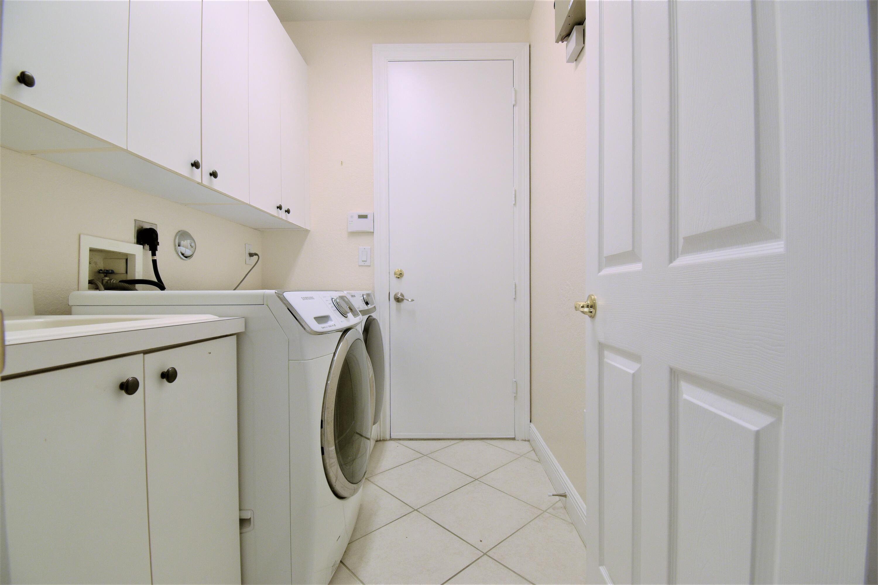 19233 Skyridge Circle Boca Raton, FL 33498 - Photo 44 of 92 39