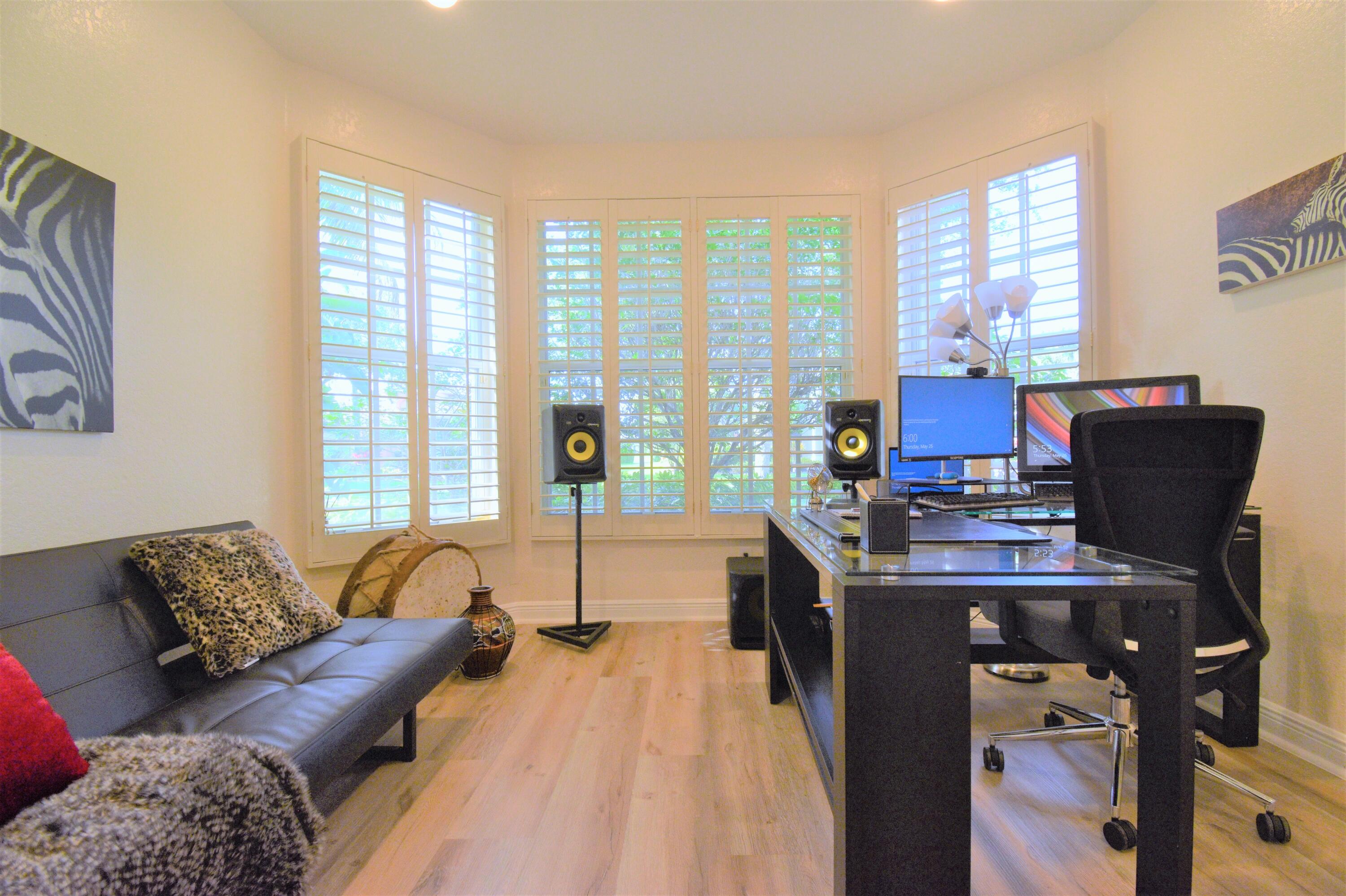 19233 Skyridge Circle Boca Raton, FL 33498 - Photo 49 of 92 44
