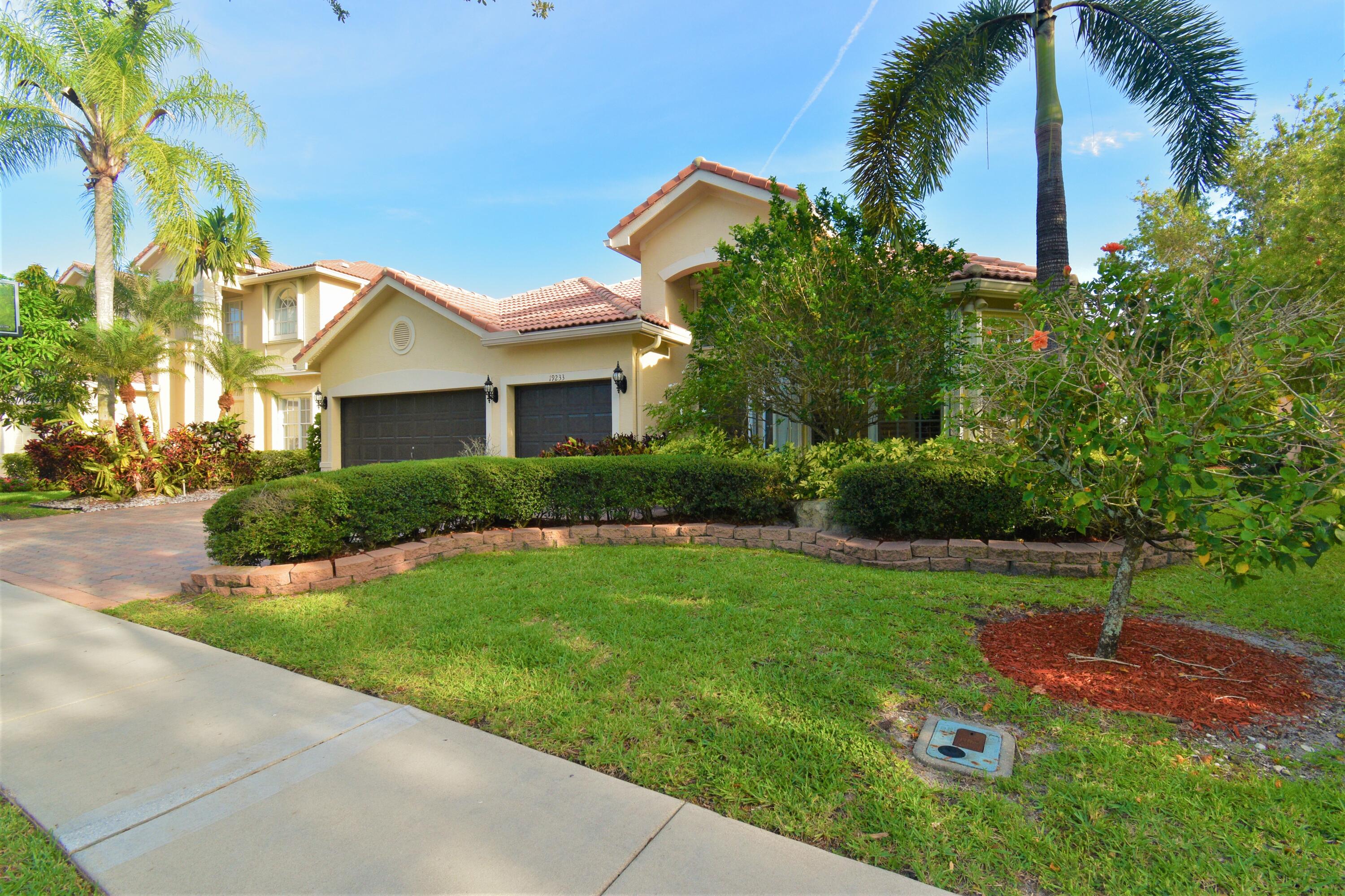 19233 Skyridge Circle Boca Raton, FL 33498 - Photo 10 of 92 4