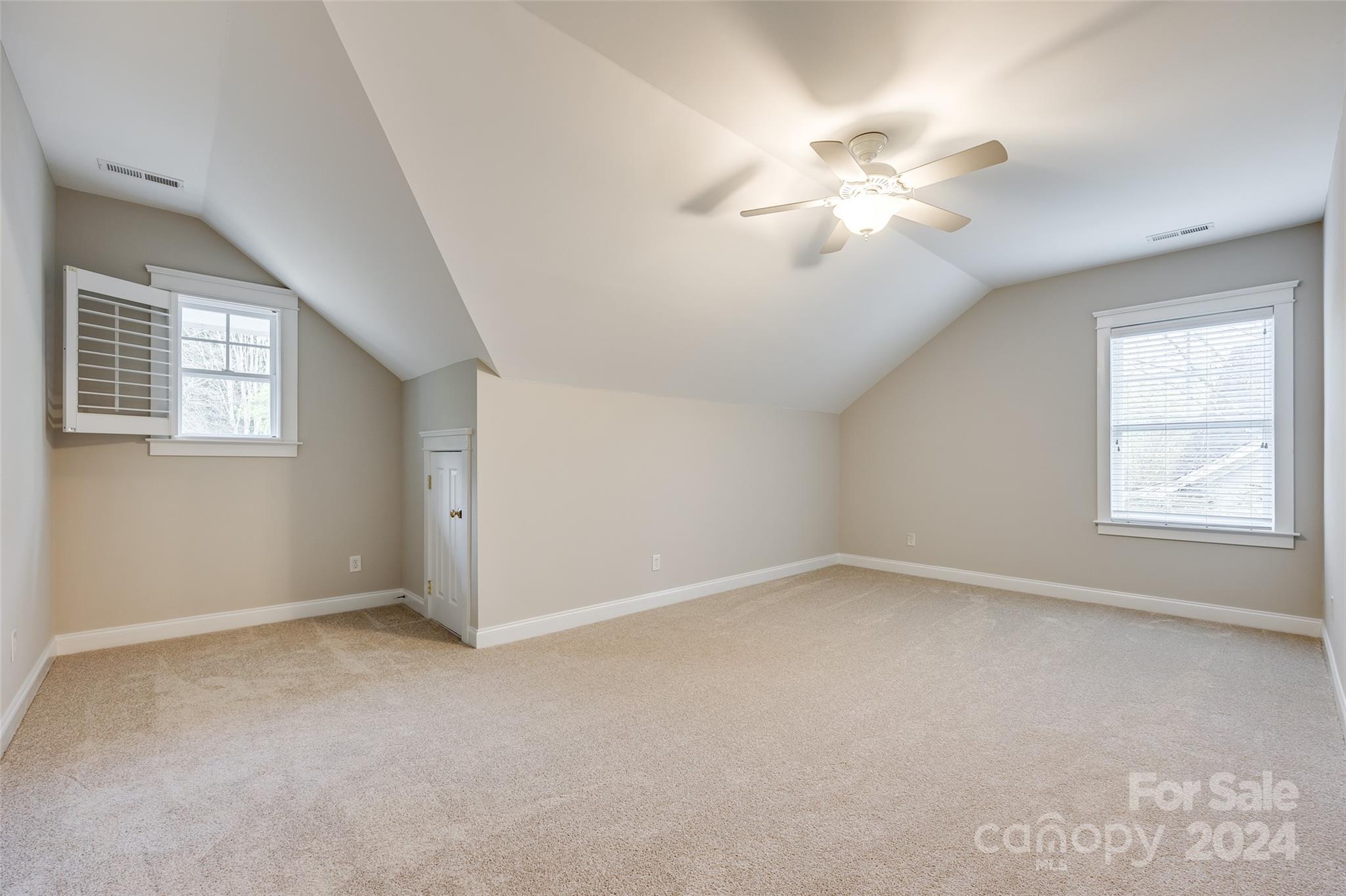 1094 Hunters Run Drive Tega Cay, SC 29708 - Photo 25 of 48 Gallery Image 25