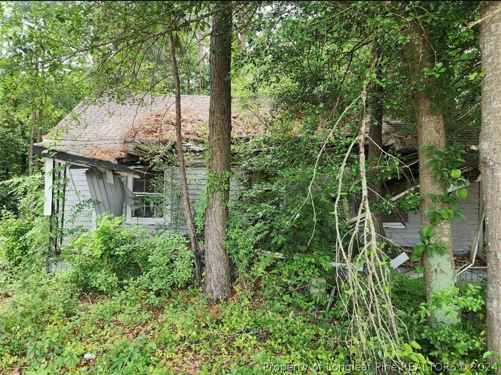904 East Rockingham Road Maxton, NC 28364 - Photo 1 of 3 Gallery Image 1