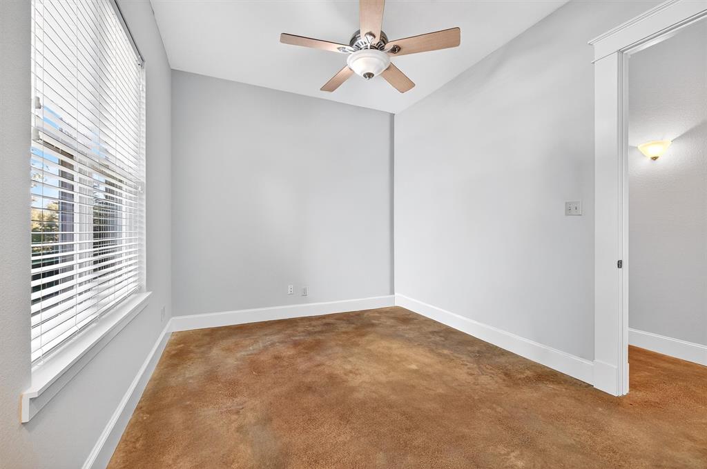 2166 Old Southmayd Road Sherman, TX 75092 - Photo 19 of 40 a view of an empty room with a window