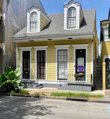 $2,200 | 1021 Esplanade Avenue, Unit 2, New Orleans, LA 70116