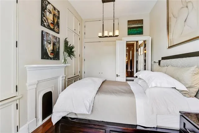 $2,200 | 1021 Esplanade Avenue, Unit 2, New Orleans, LA 70116