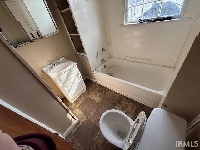 $150,000 | 501-505 Helm Street, Logansport, IN 46947