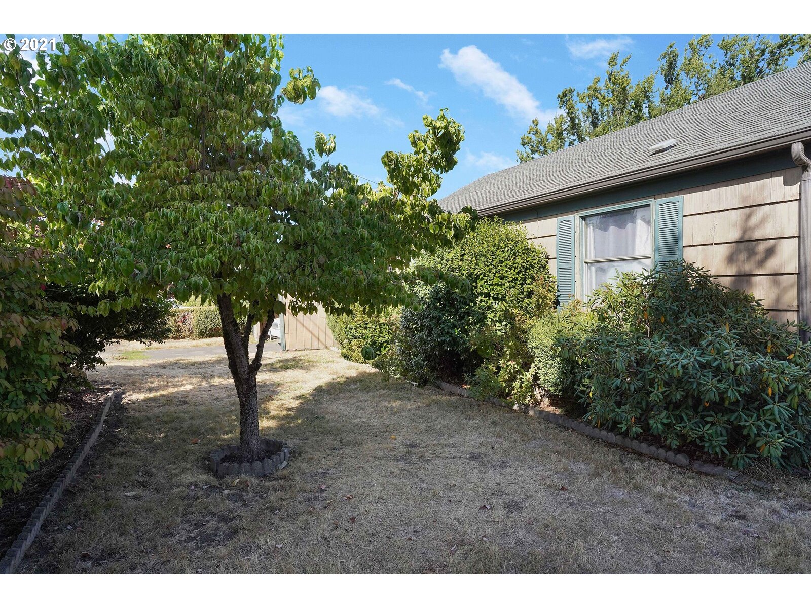 1960 Fisher Road Northeast Salem, OR 97305 - Photo 2 of 32 Gallery Image 2