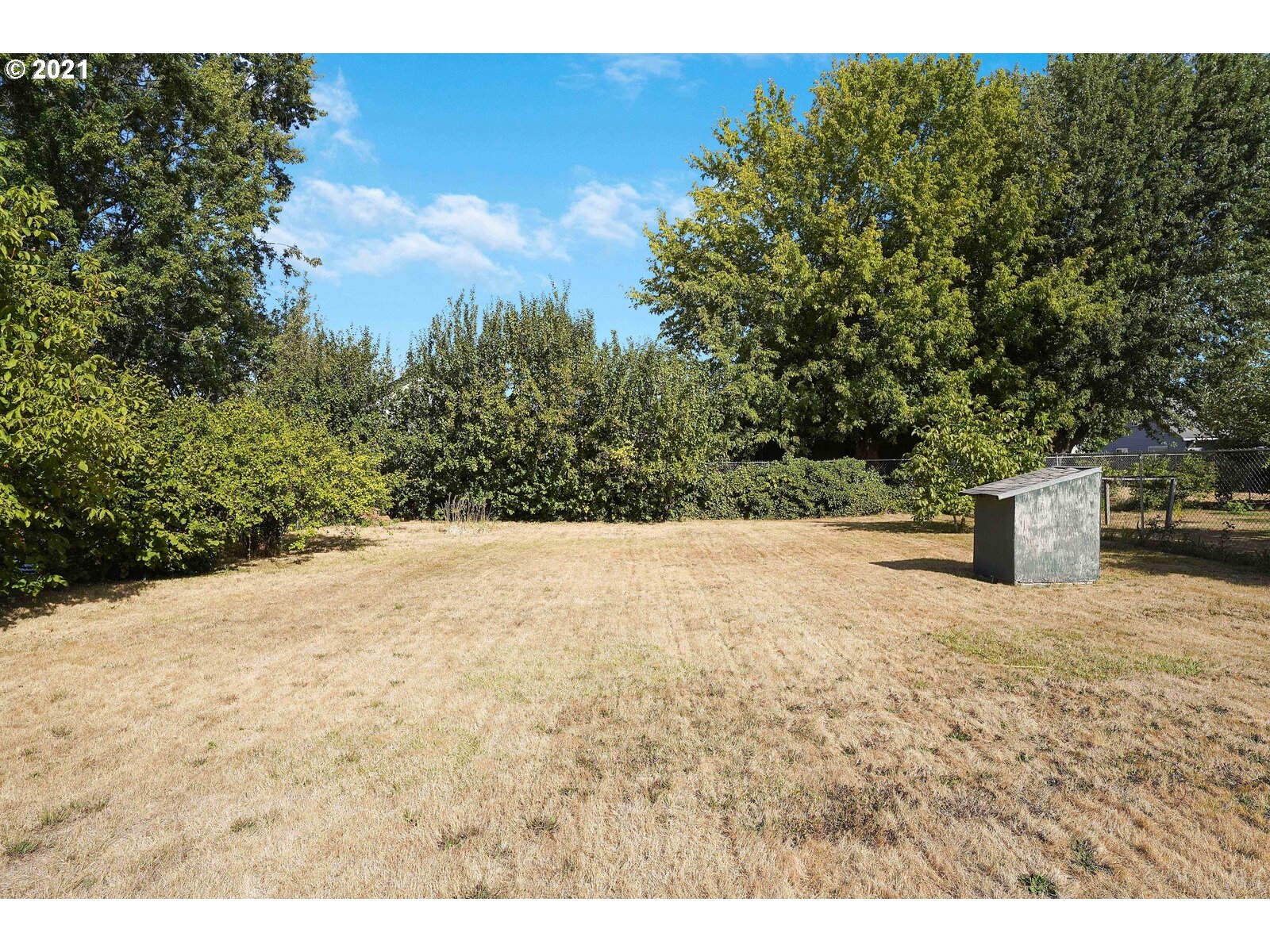 1960 Fisher Road Northeast Salem, OR 97305 - Photo 23 of 32 Gallery Image 23
