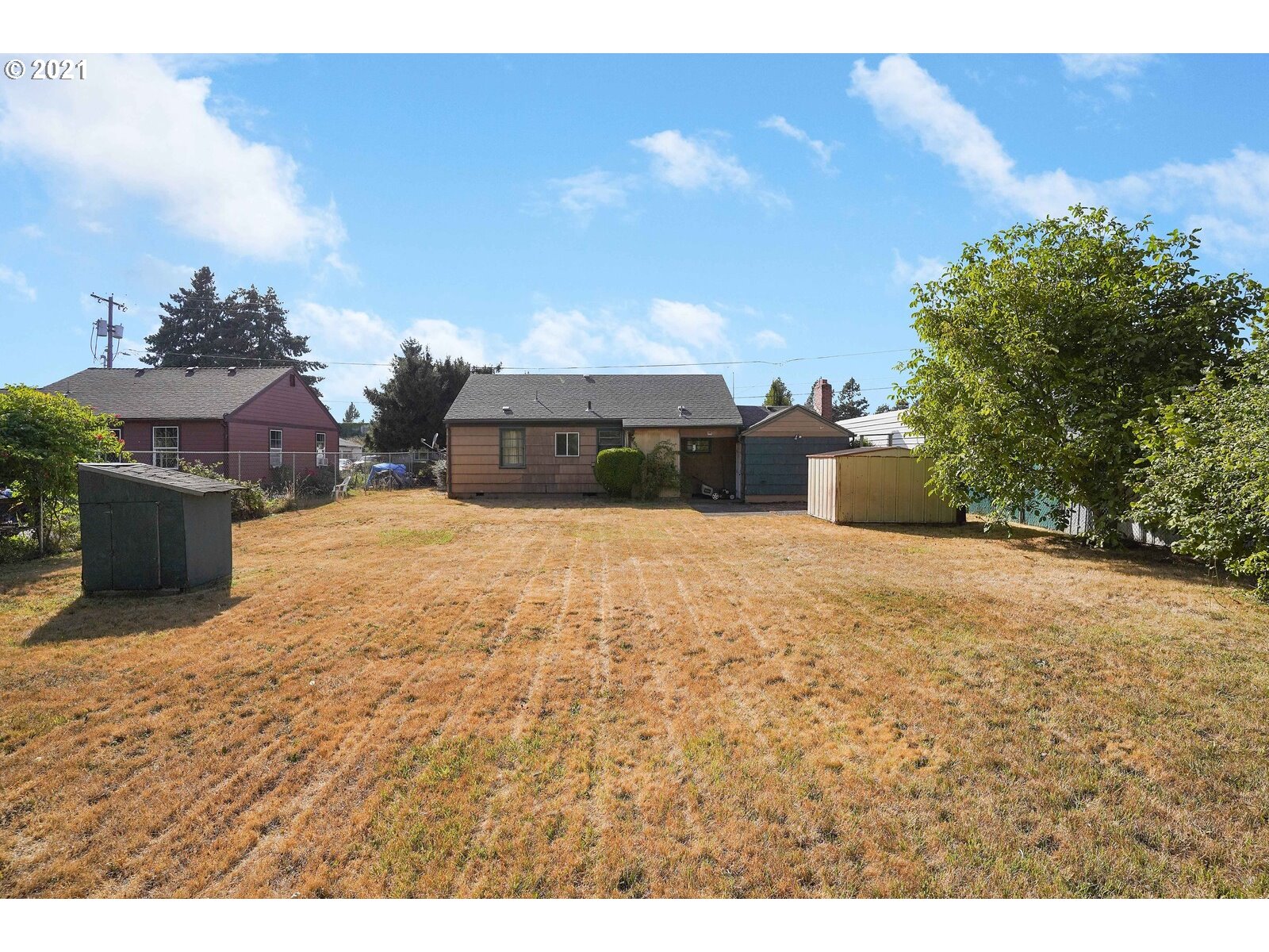 1960 Fisher Road Northeast Salem, OR 97305 - Photo 27 of 32 Gallery Image 27