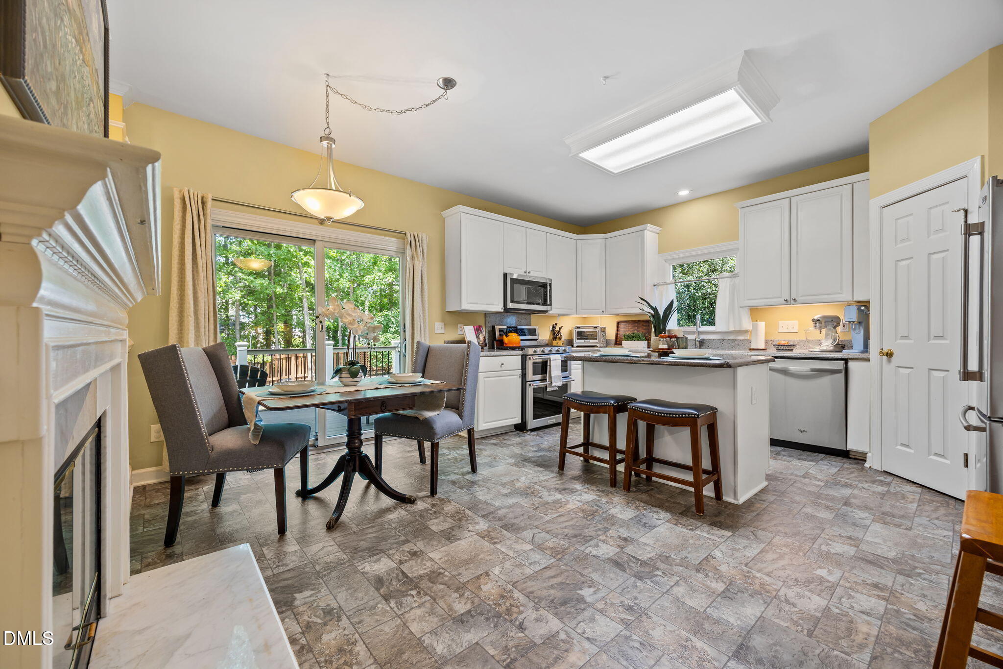4008 Sunridge Road Raleigh, NC 27613 - Photo 11 of 42 photo_012
