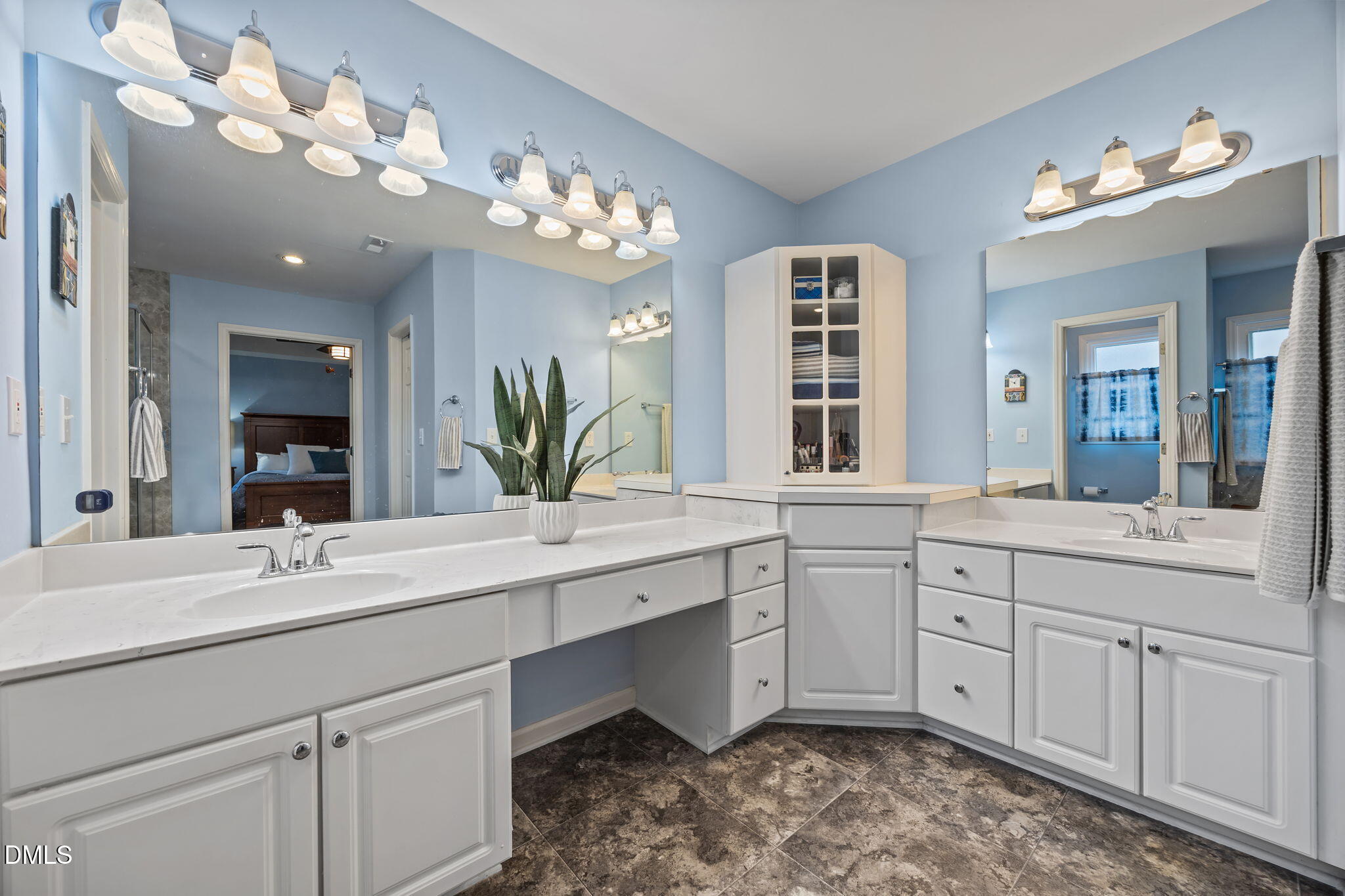 4008 Sunridge Road Raleigh, NC 27613 - Photo 28 of 42 photo_029