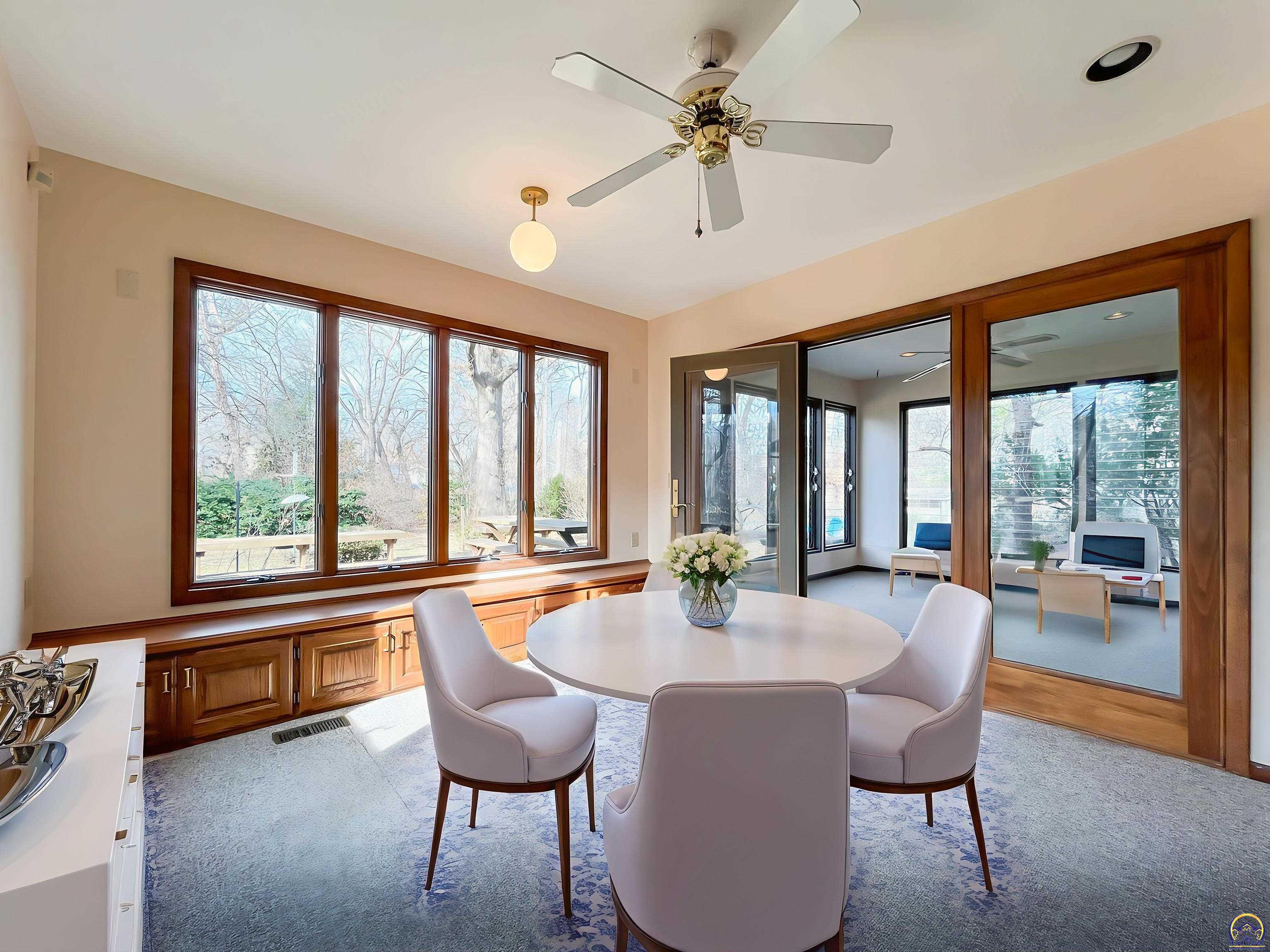 3217 Southwest 33rd Court Topeka, KS 66614 - Photo 14 of 62