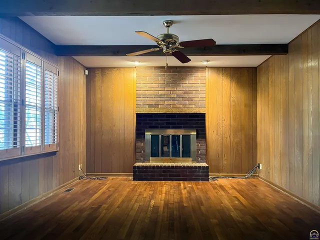 $279,000 | 3217 Southwest 33rd Court, Topeka, KS 66614