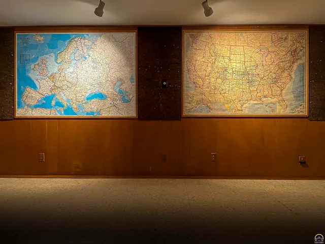 $279,000 | 3217 Southwest 33rd Court, Topeka, KS 66614