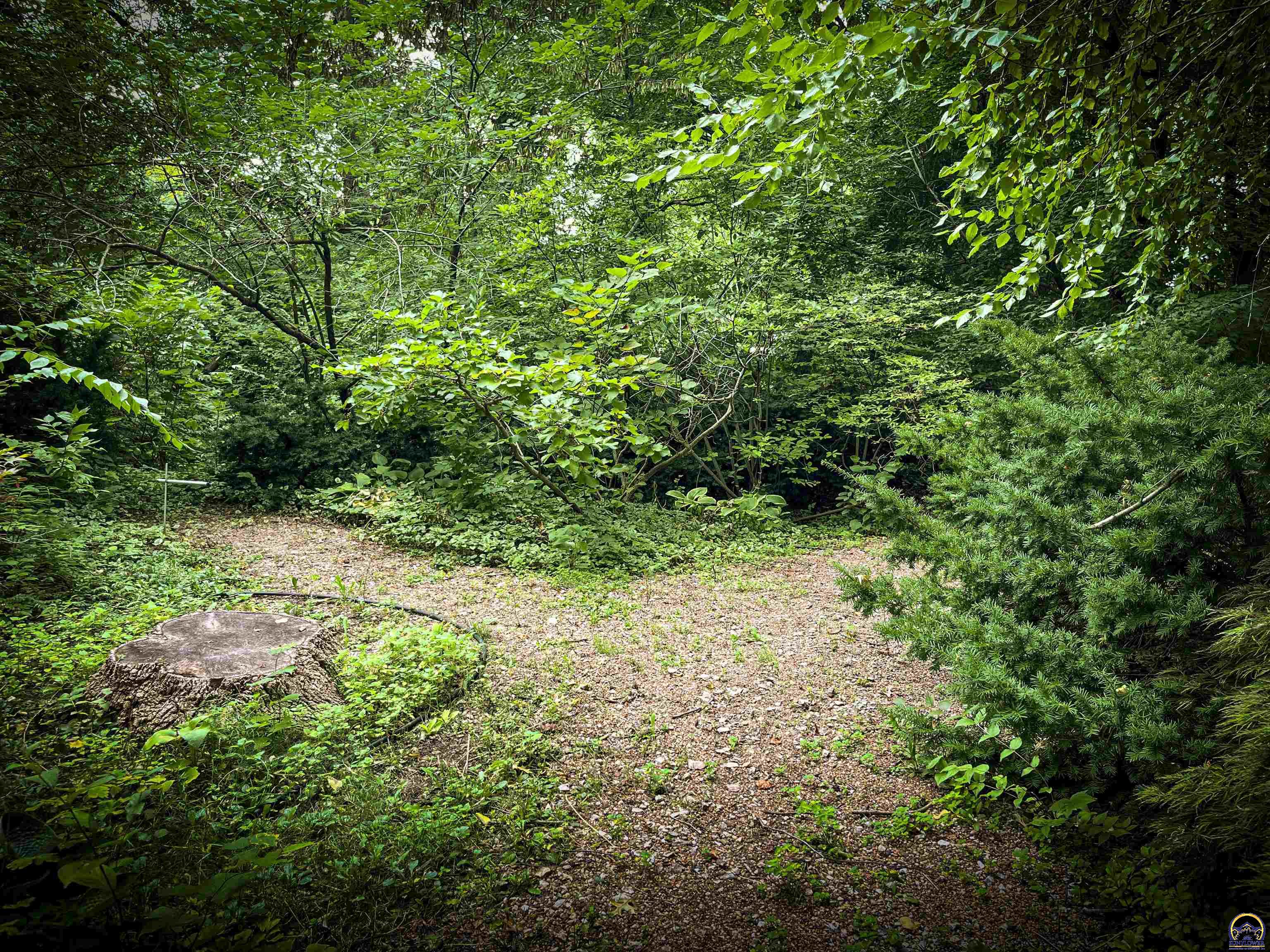 3217 Southwest 33rd Court Topeka, KS 66614 - Photo 59 of 62