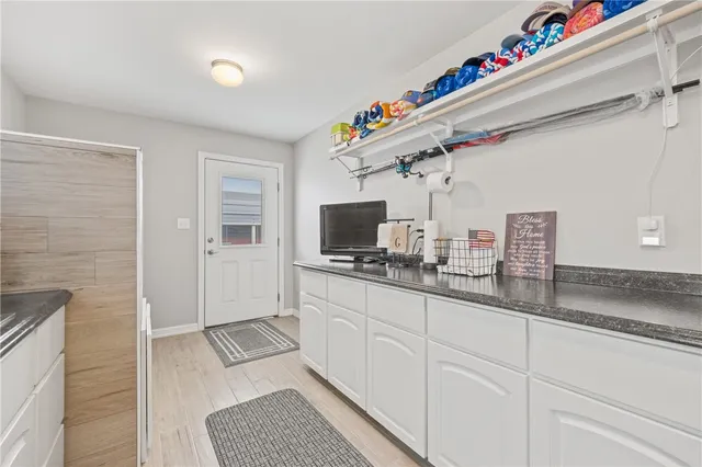 $725,000 | 3884 Floerke Road, Portland, TX 78374