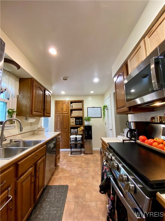 6951 Nash Road Wheatfield, NY 14120 - Photo 12 of 44