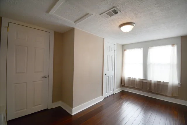 $1,475 | 407 North Chappell Hill Street, Brenham, TX 77833