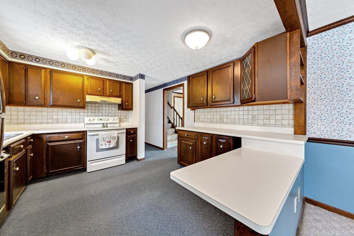 529 Clotts Road Columbus, OH 43230 - Photo 10 of 40 5D9A4605.jpg-SMALL