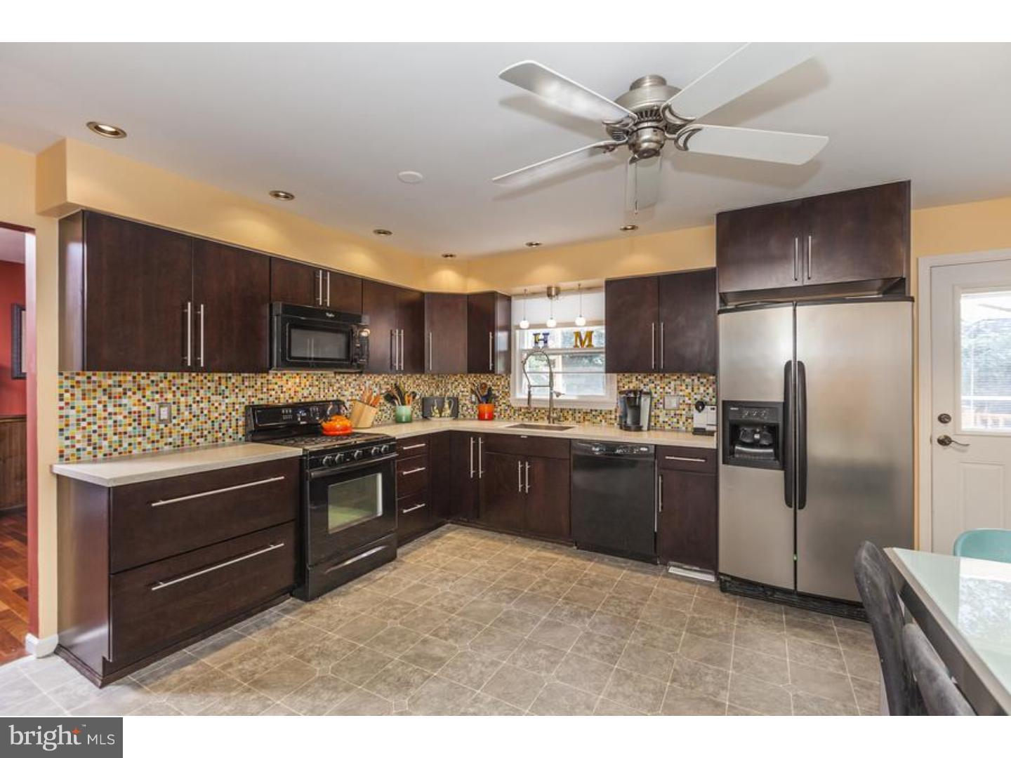 30 Hobbs Road Trenton, NJ 08619 - Photo 9 of 25 Gallery Image 9