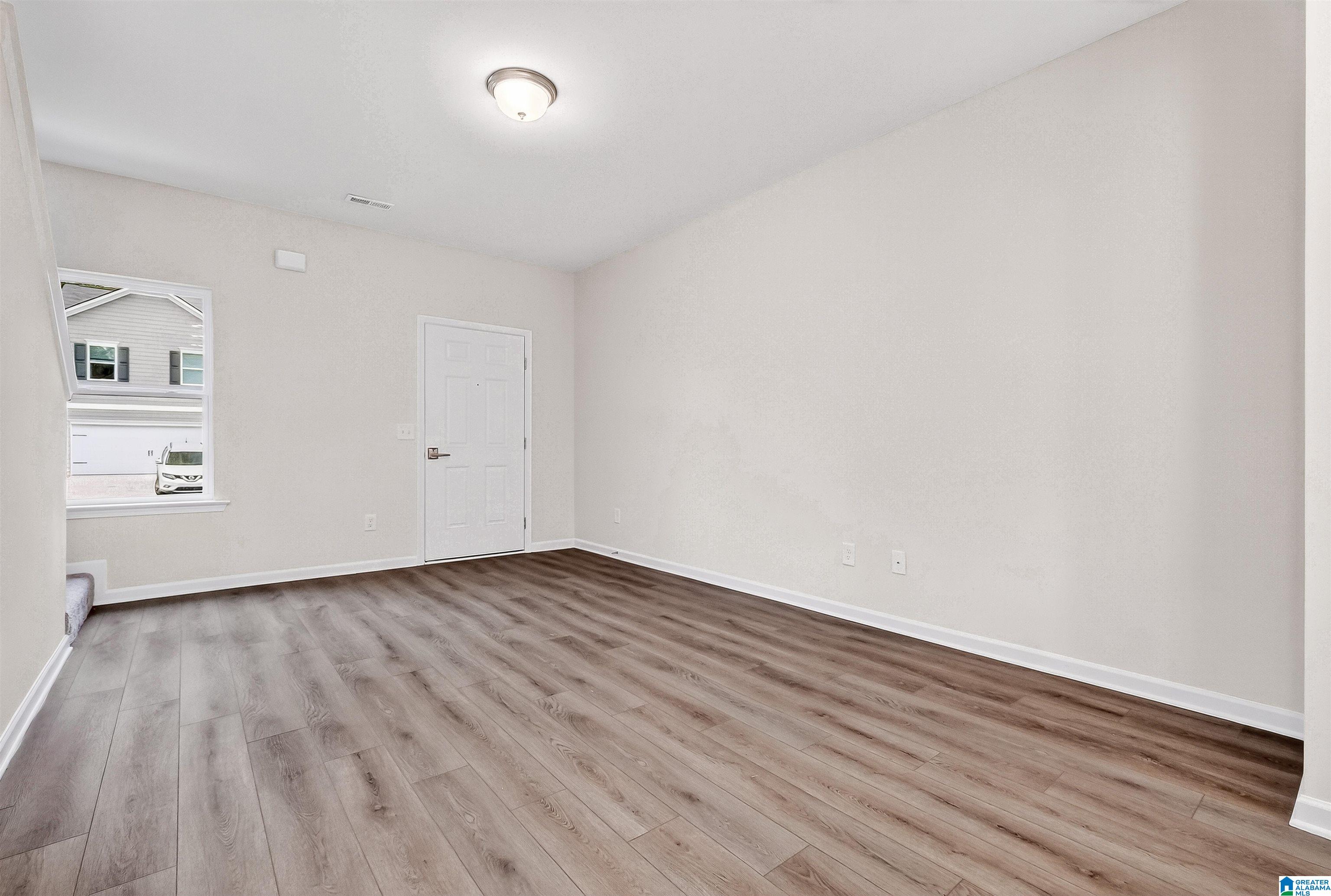 2072 Vly Run Leeds, AL 35094 - Photo 8 of 49