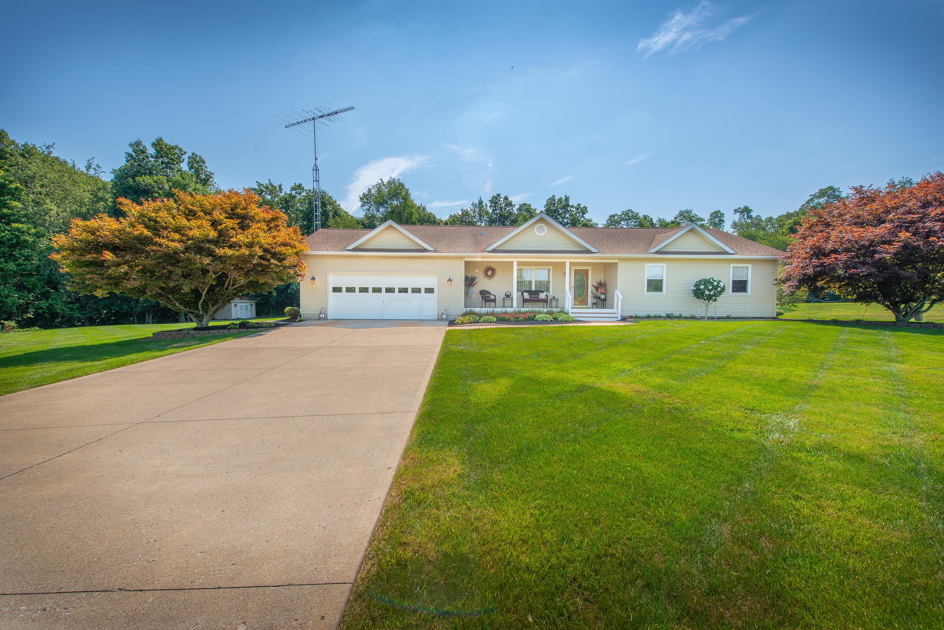 7620 Kinney Road Mount Vernon, OH 43050 - Photo 1 of 30 Gallery Image 1