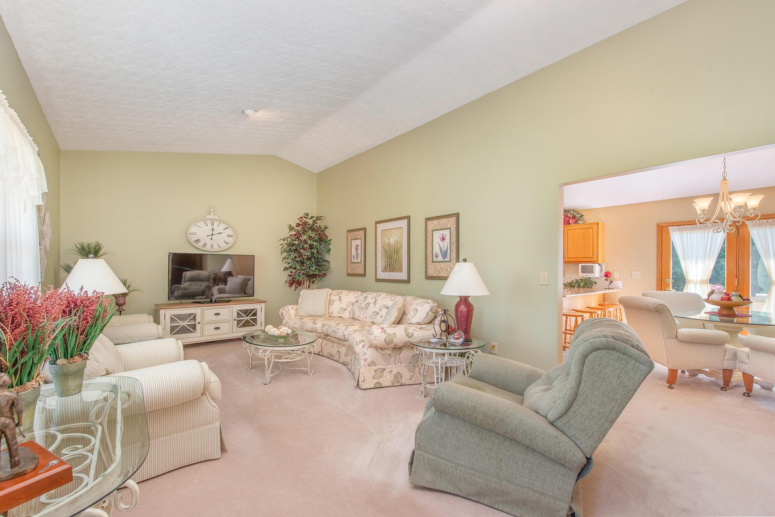 7620 Kinney Road Mount Vernon, OH 43050 - Photo 8 of 30 Gallery Image 8