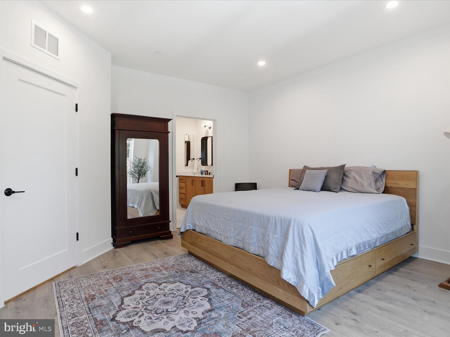 2110 Tysons Ridgeline Road Falls Church, VA 22043 - Photo 20 of 52 Upper level primary bedroom w/ ensuite bath