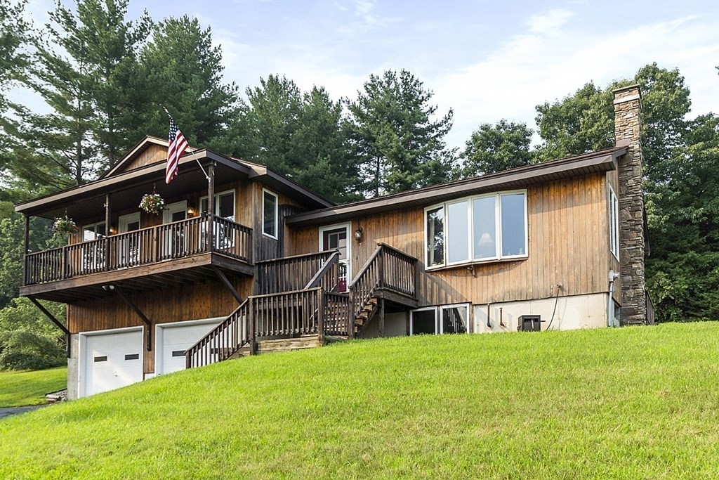 7 Hillside Terrace Ware, MA 01082 - Photo 8 of 42 Gallery Image 8
