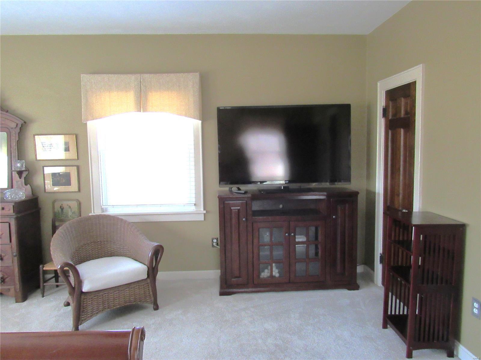 5 Forest Drive Alton, IL 62002 - Photo 18 of 29