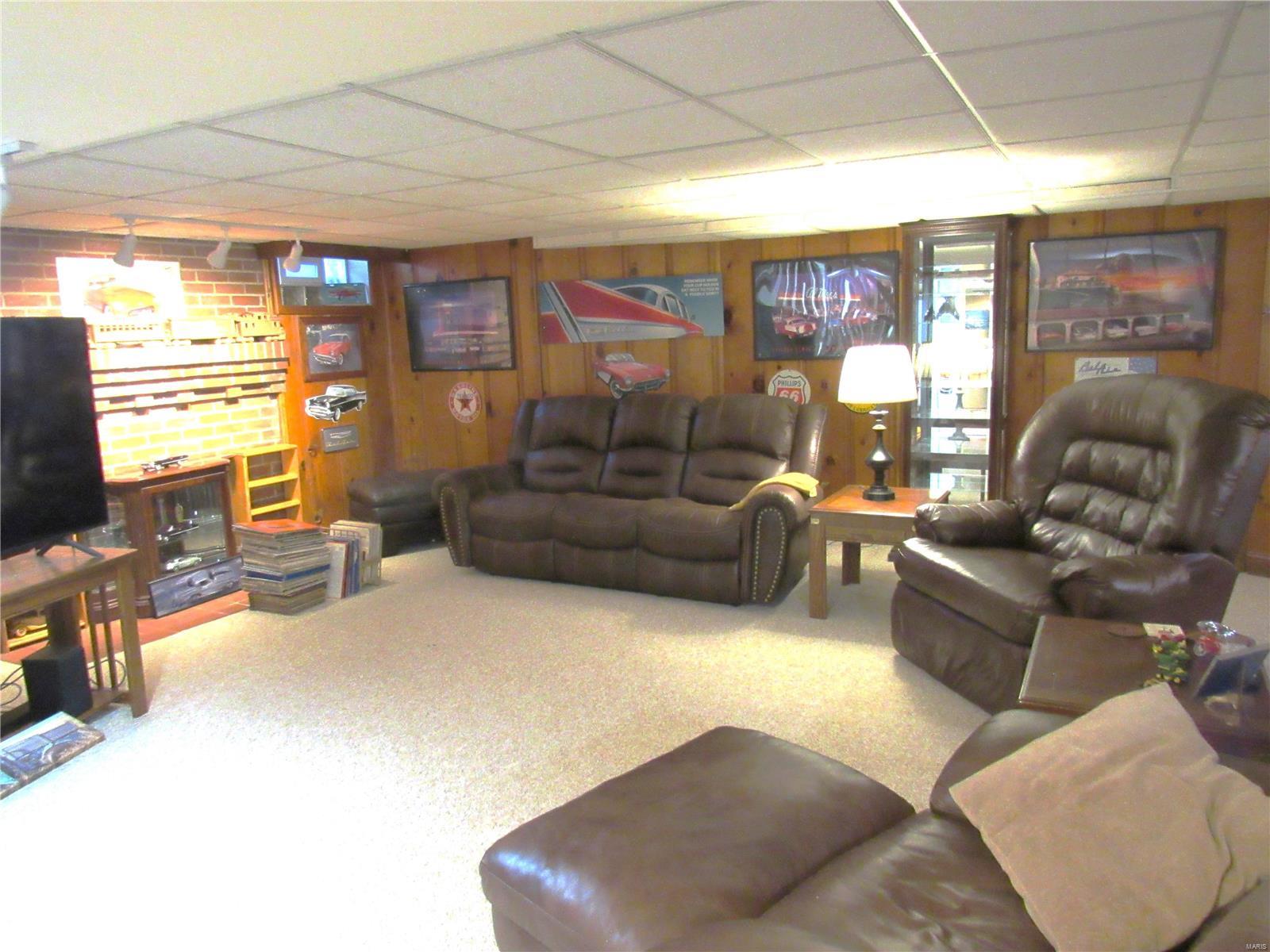 5 Forest Drive Alton, IL 62002 - Photo 20 of 29