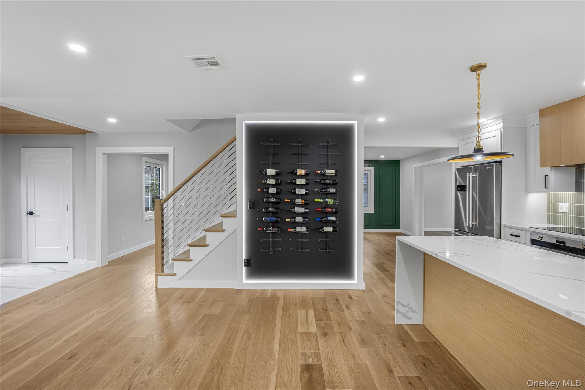 11 Entrance Road East Hills, NY 11577 - Photo 9 of 31