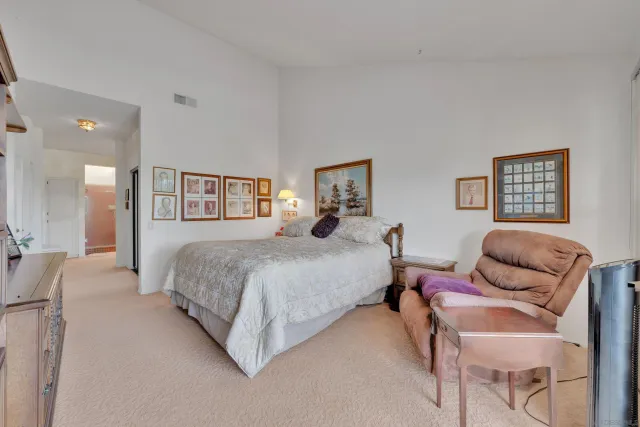 $822,000 | 15753 Via Calanova, San Diego, CA 92128