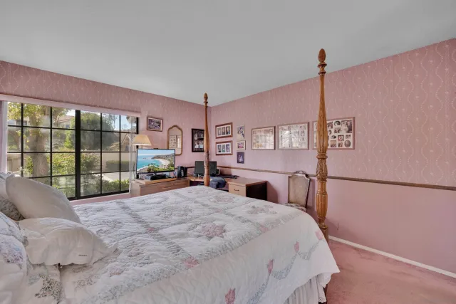 $822,000 | 15753 Via Calanova, San Diego, CA 92128