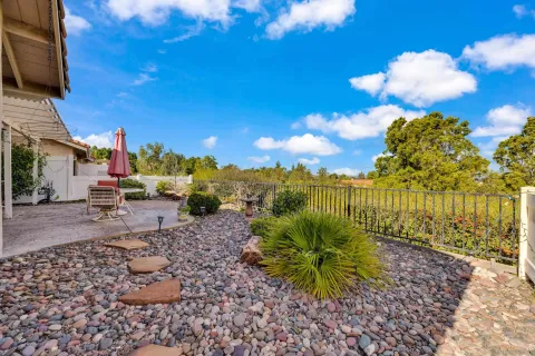 $822,000 | 15753 Via Calanova, San Diego, CA 92128