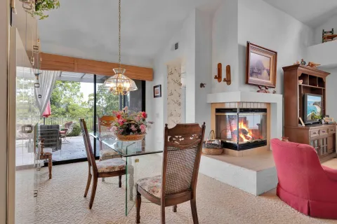 $822,000 | 15753 Via Calanova, San Diego, CA 92128