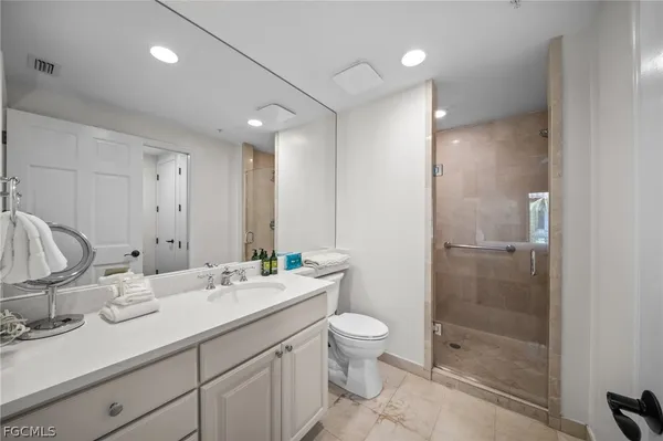 $799,000 | 221 9th Street South, Unit 313, Naples, FL 34102