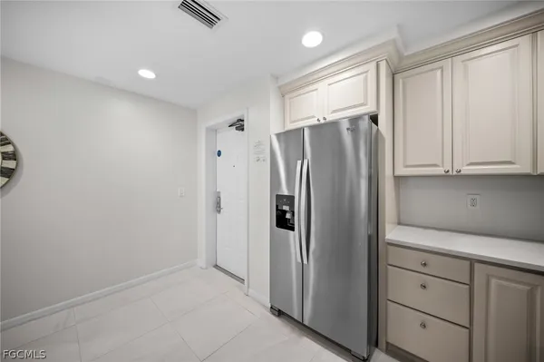 $799,000 | 221 9th Street South, Unit 313, Naples, FL 34102