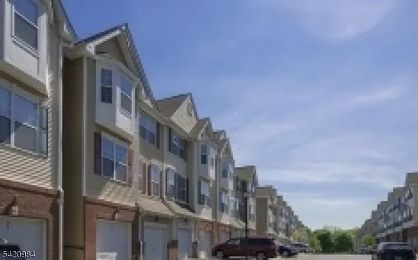 $348,000 | 77 Conover Terrace, Lebanon, NJ 08833