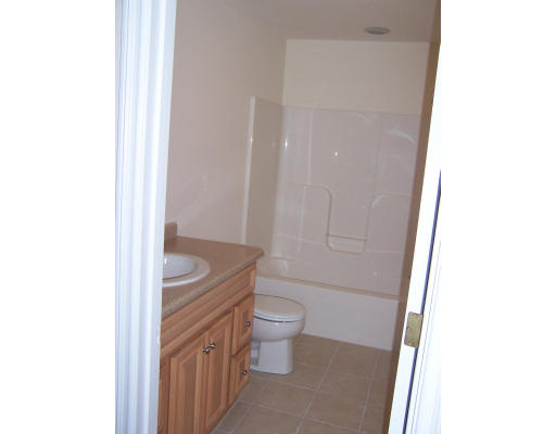443 Waverly Road, Unit 1 North Andover, MA 01845 - Photo 8 of 8 Gallery Image 8
