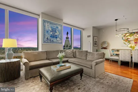 $1,395,000 | 1414 South Penn Square, Unit 40D, Philadelphia, PA 19102
