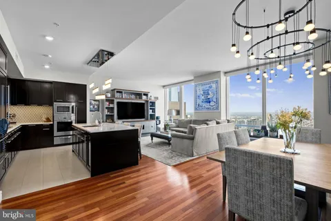 $1,395,000 | 1414 South Penn Square, Unit 40D, Philadelphia, PA 19102